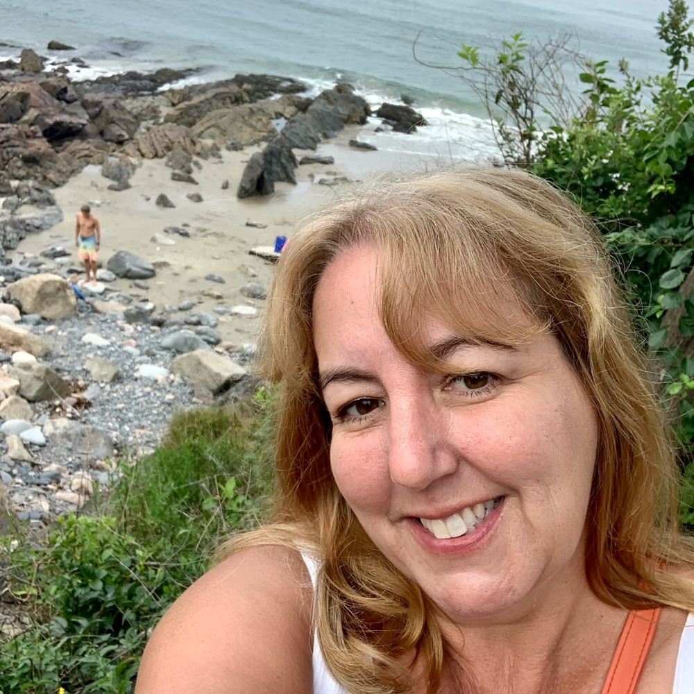 Meet your Posher, Jennifer